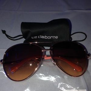 NWT Liz Claiborne Aviators in Rose Gold